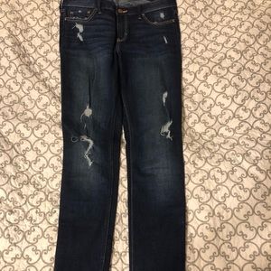 Hollister Skinny Jeans. 7L